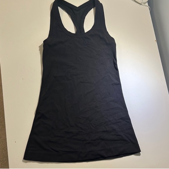 Lululemon Nulu Tank Top - Picture 4 of 4